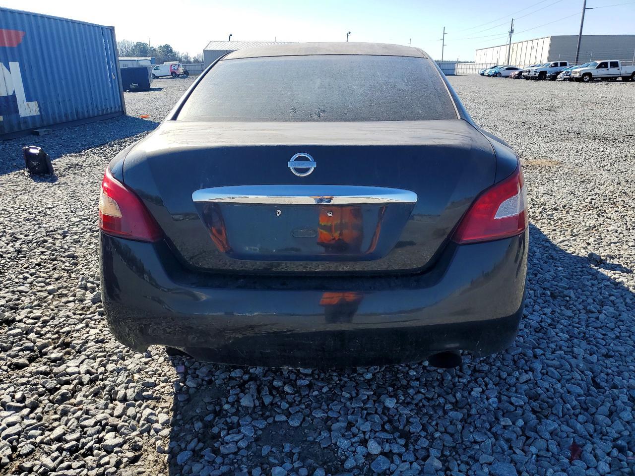 2009 Nissan Maxima s