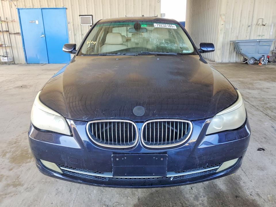 2009 BMW 528 xi