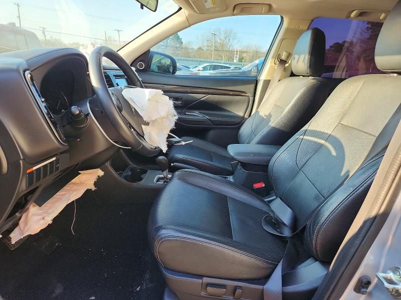 2016 Mitsubishi Outlander se
