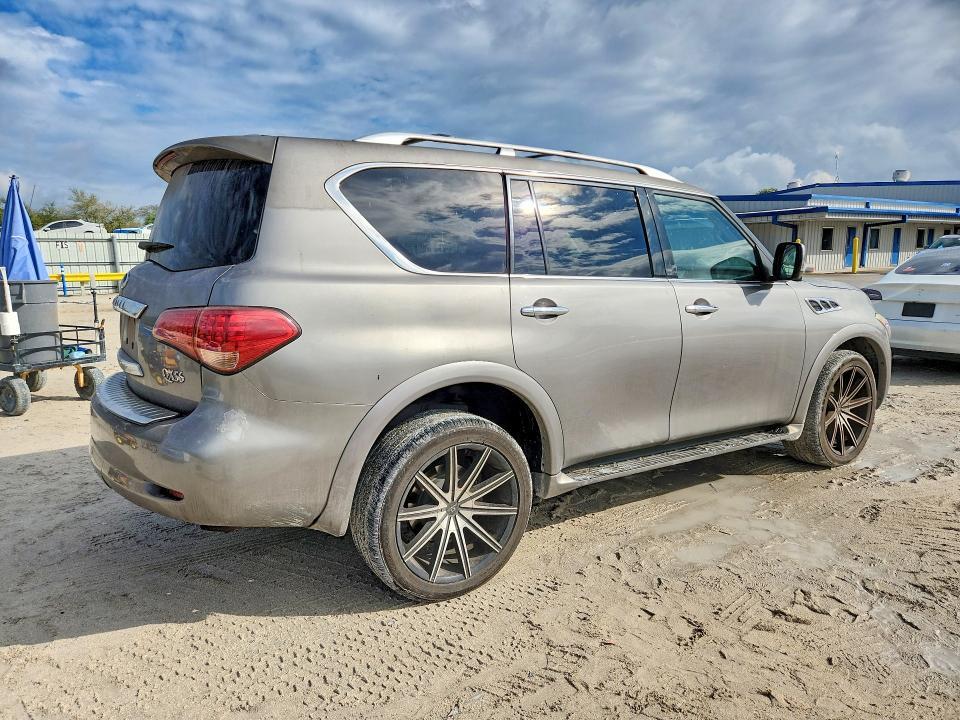 2012 Infiniti Qx56