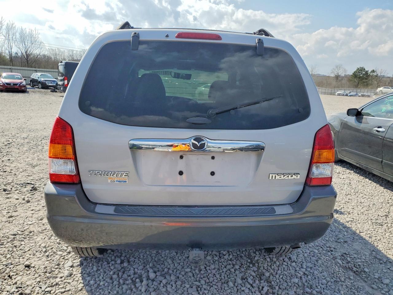 2004 Mazda Tribute es