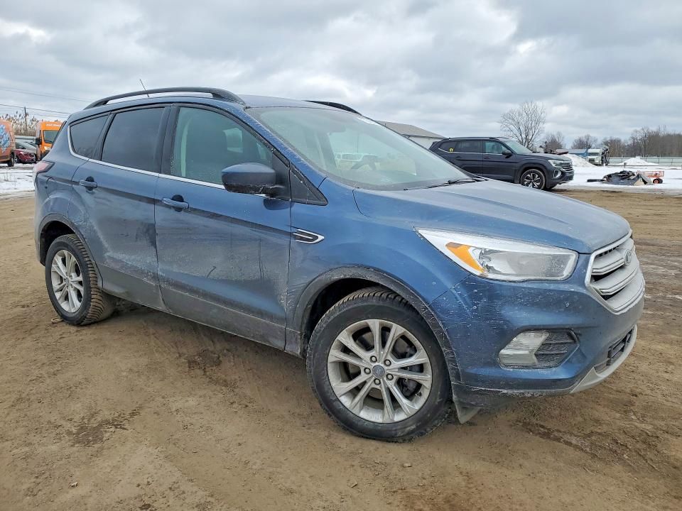 2018 Ford Escape se