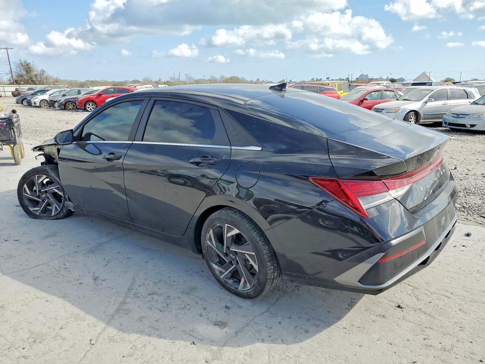 2025 Hyundai Elantra Hybrid
