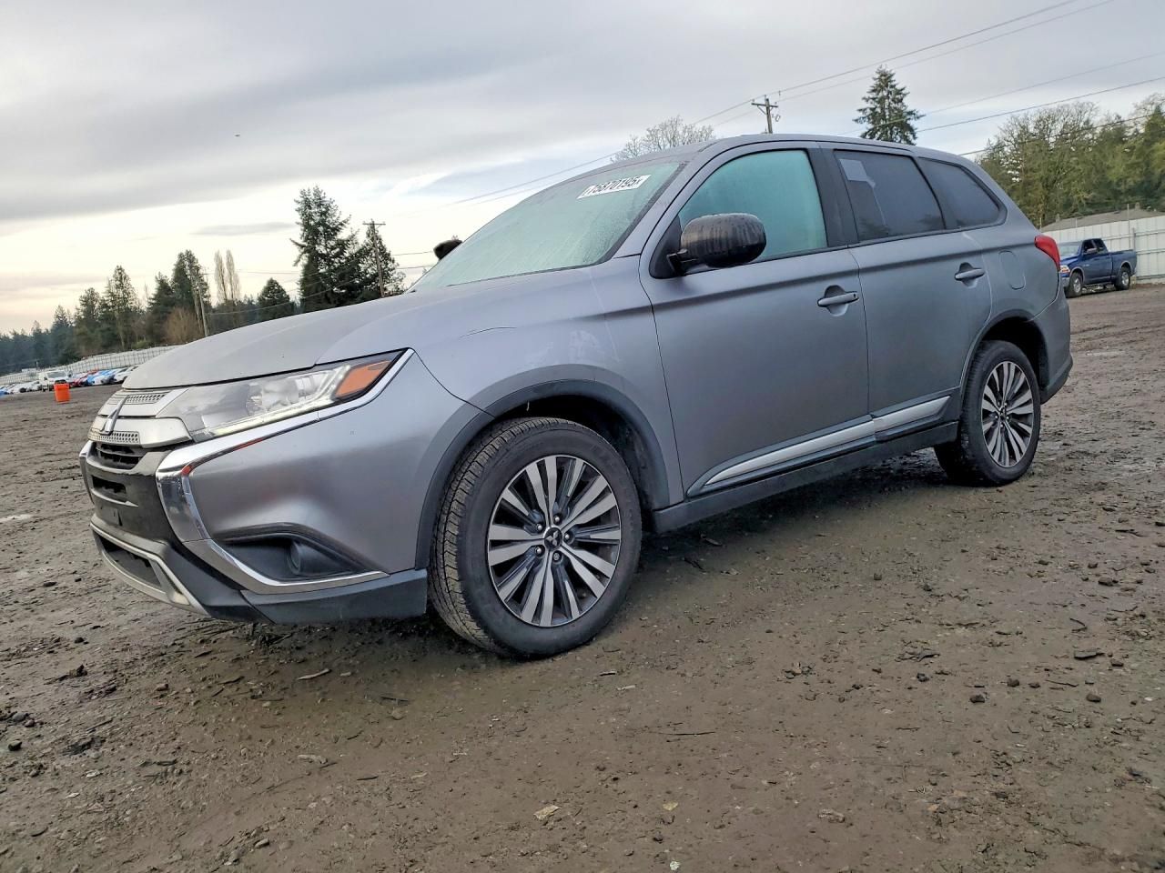 2019 Mitsubishi Outlander es