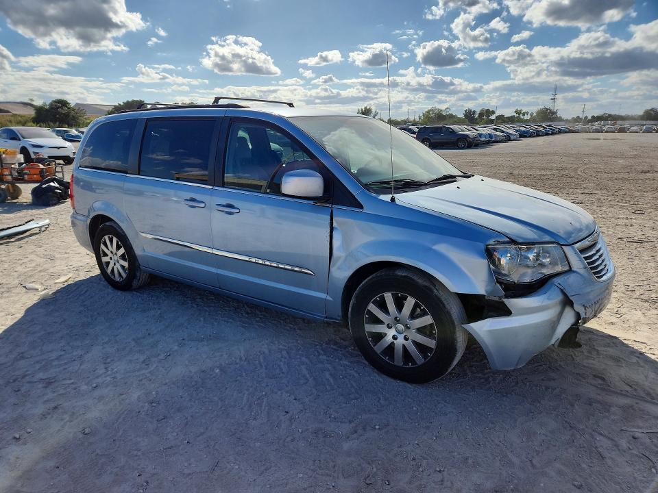 2012 Chrysler Town & Country Touring