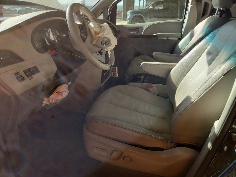 2013 Toyota Sienna xle