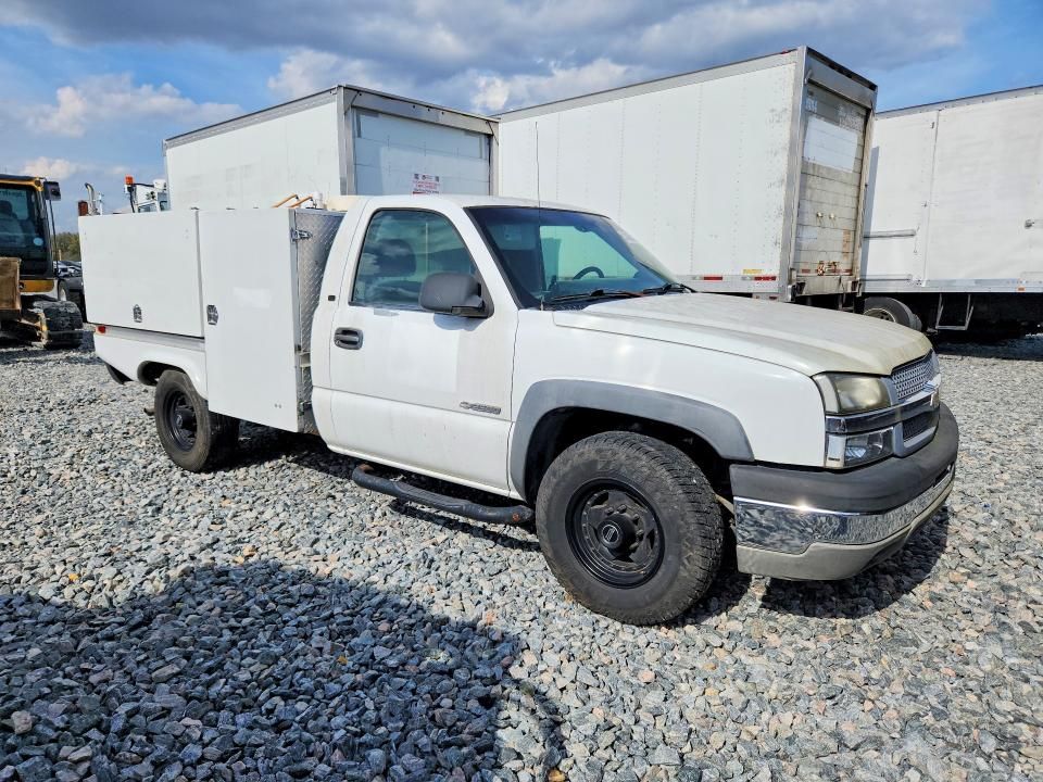 2003 Chevrolet Silverado Utility / Service Truck
