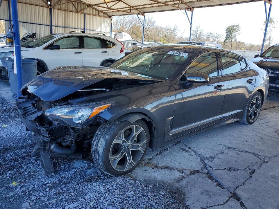 2021 KIA Stinger