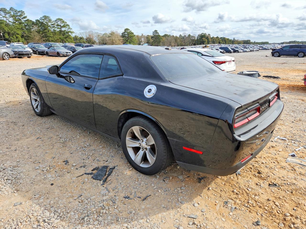 2016 Dodge Challenger sxt
