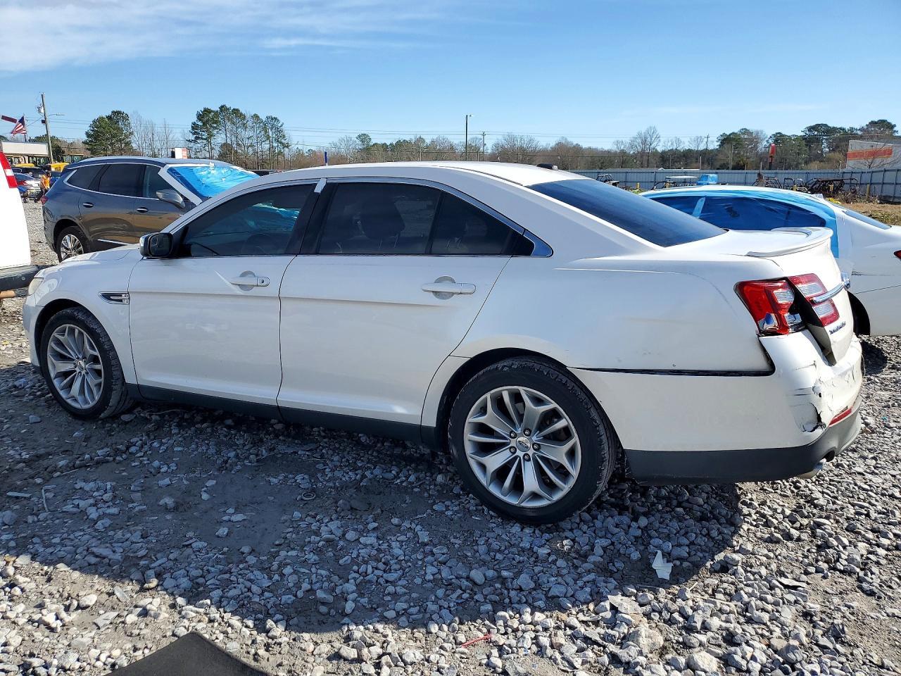 2015 Ford Taurus Limited