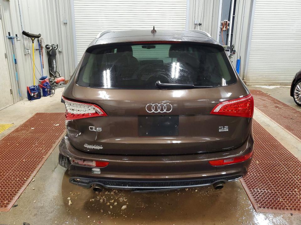 2011 Audi Q5 Premium Plus
