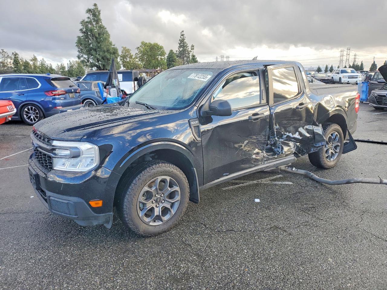 2023 Ford Maverick XL