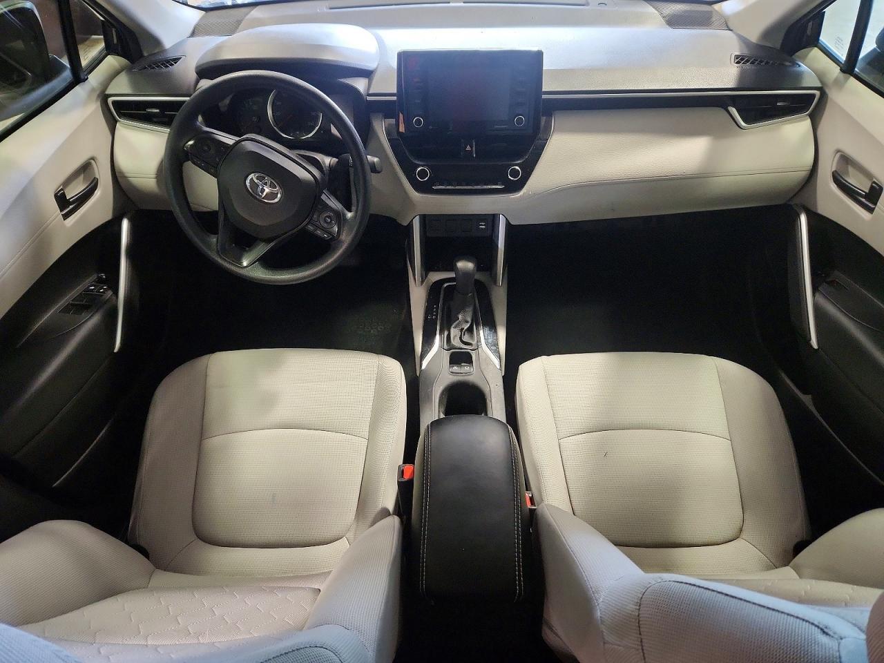 2022 Toyota Corolla Cross l
