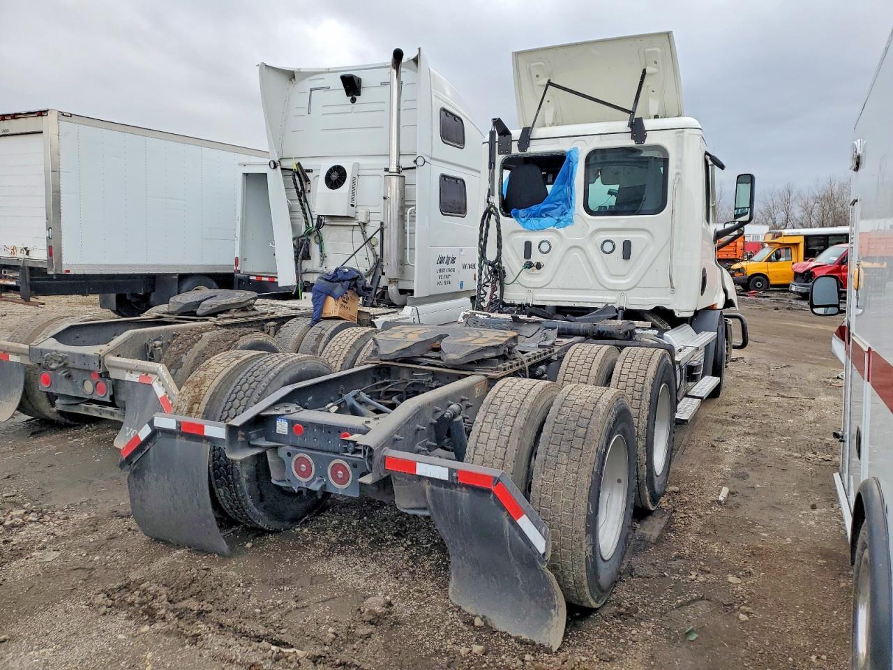 2025 Freigliner 2025 Freightliner Cascadia Semi Truck