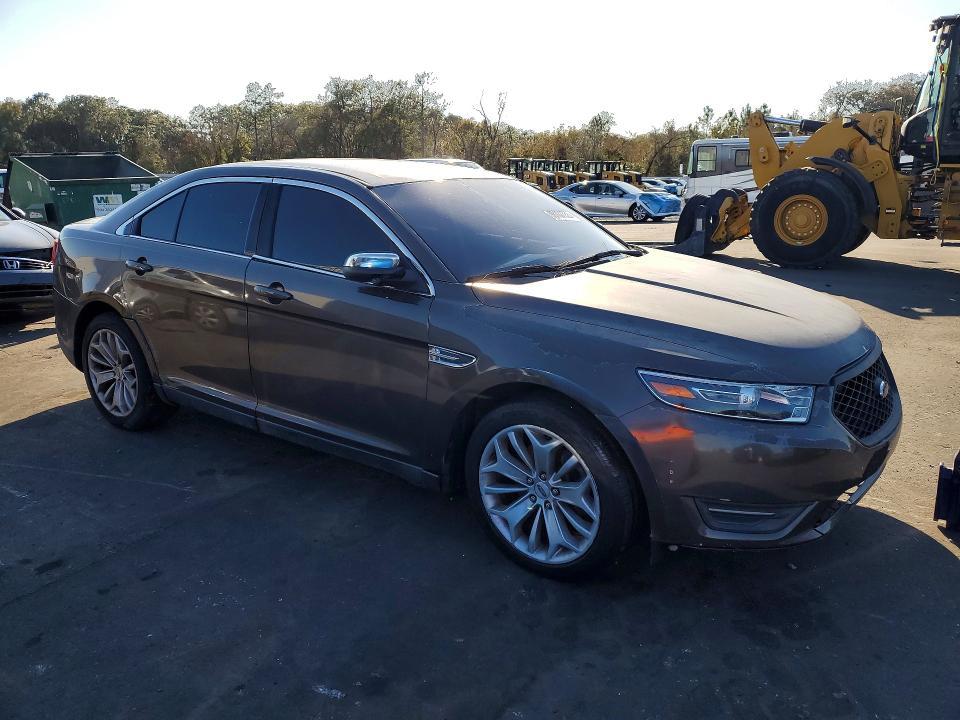 2015 Ford Taurus Limited