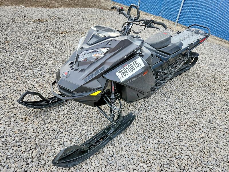 2022 Skidoo Snowmobile