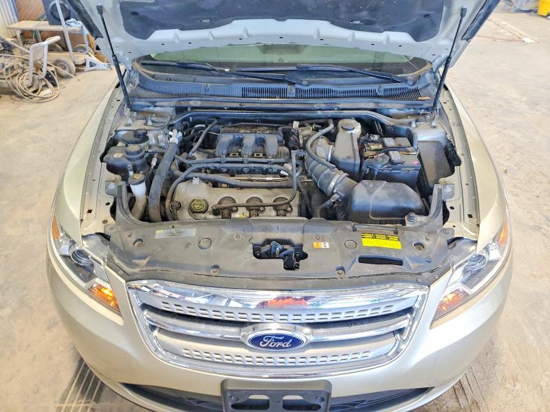 2011 Ford Taurus sel