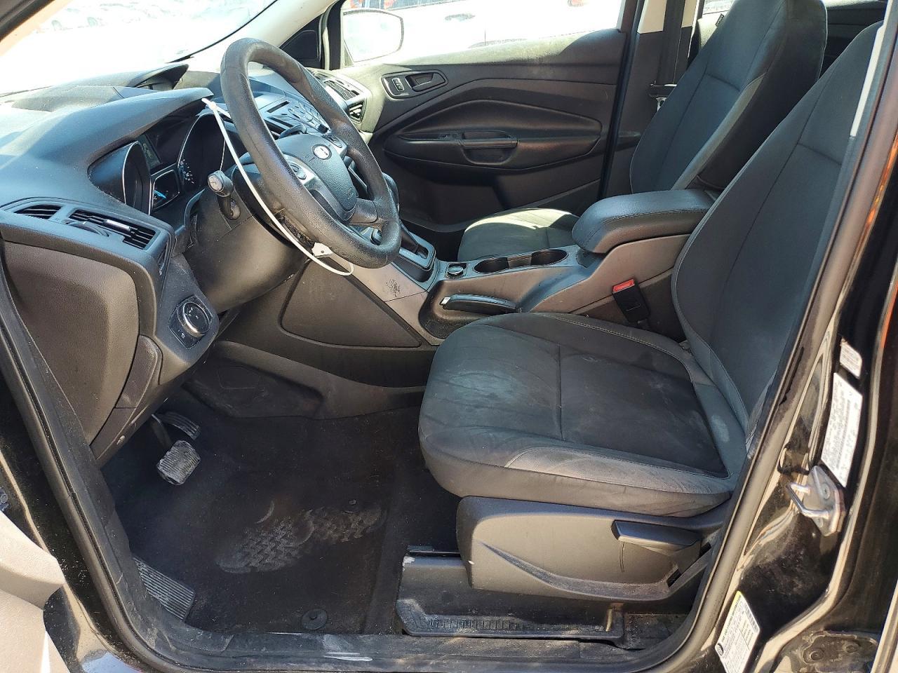 2015 Ford Escape s