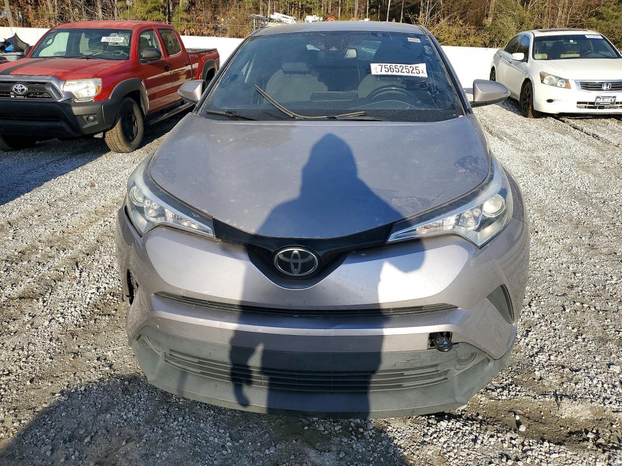 2018 Toyota C-hr xle