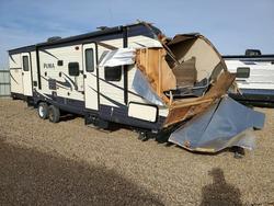 Salvage trucks for sale at Amarillo, TX auction: 2017 Foresriver 2017 Forest River Camper