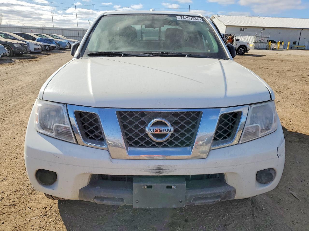 2017 Niss Frontier s