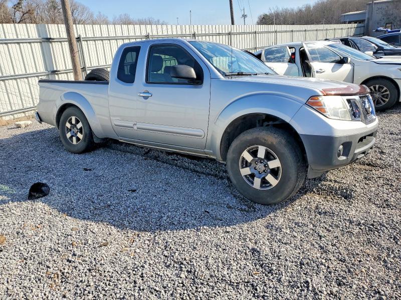 2015 Nissan Frontier S