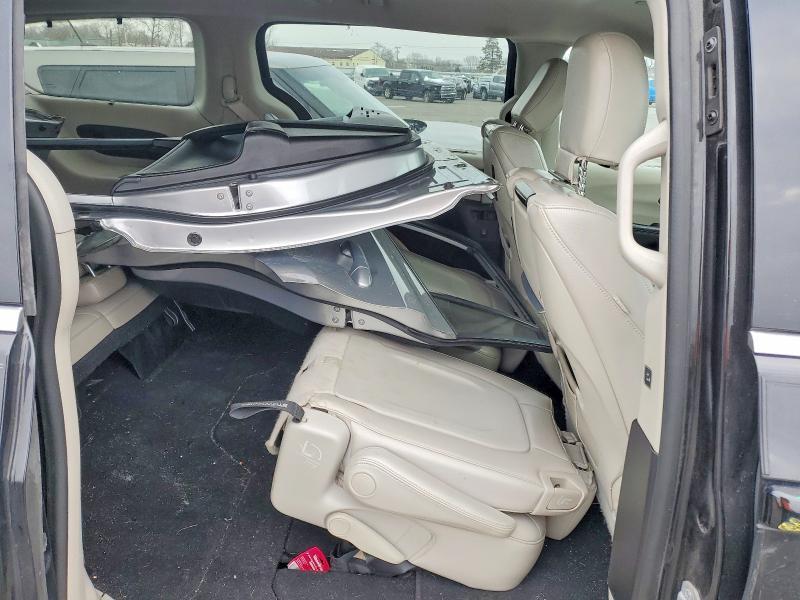 2017 Chrysler Pacifica Touring l Plus