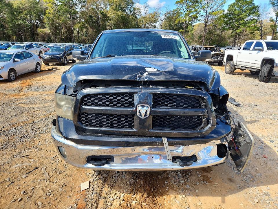 2015 Dodge Ram 1500 slt