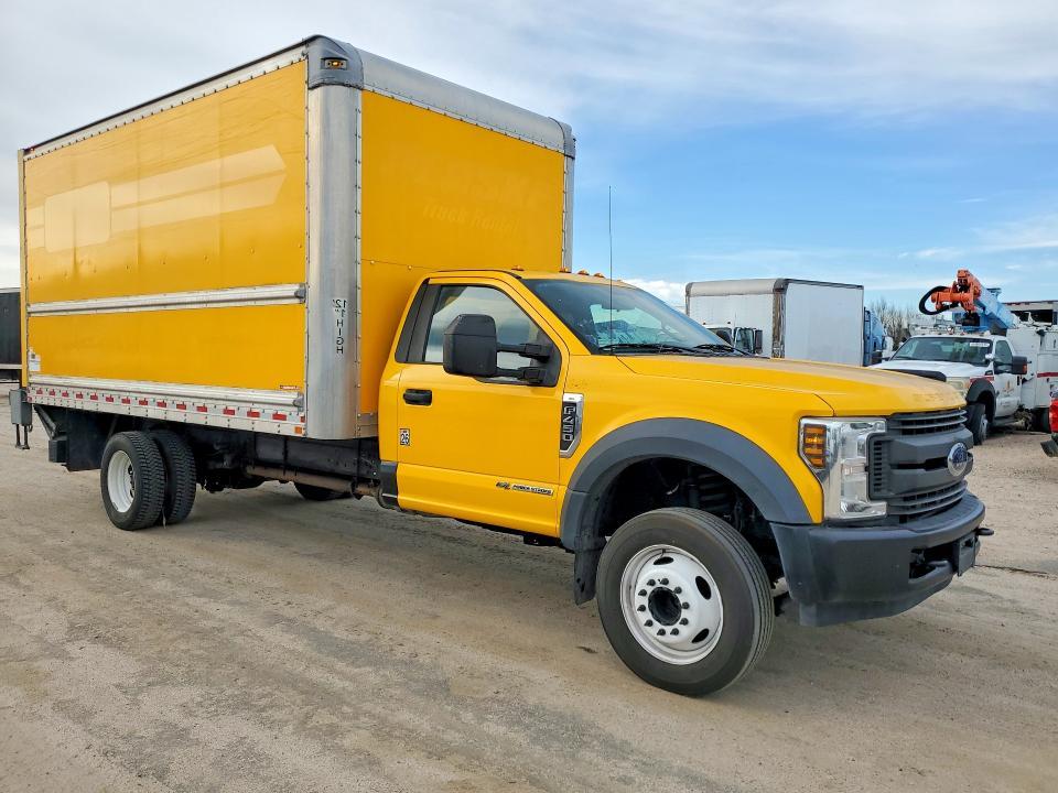 2019 Ford F450 Super Duty box Truck