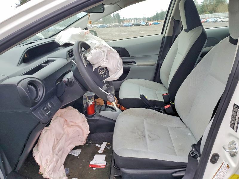 2014 Toyota Prius c