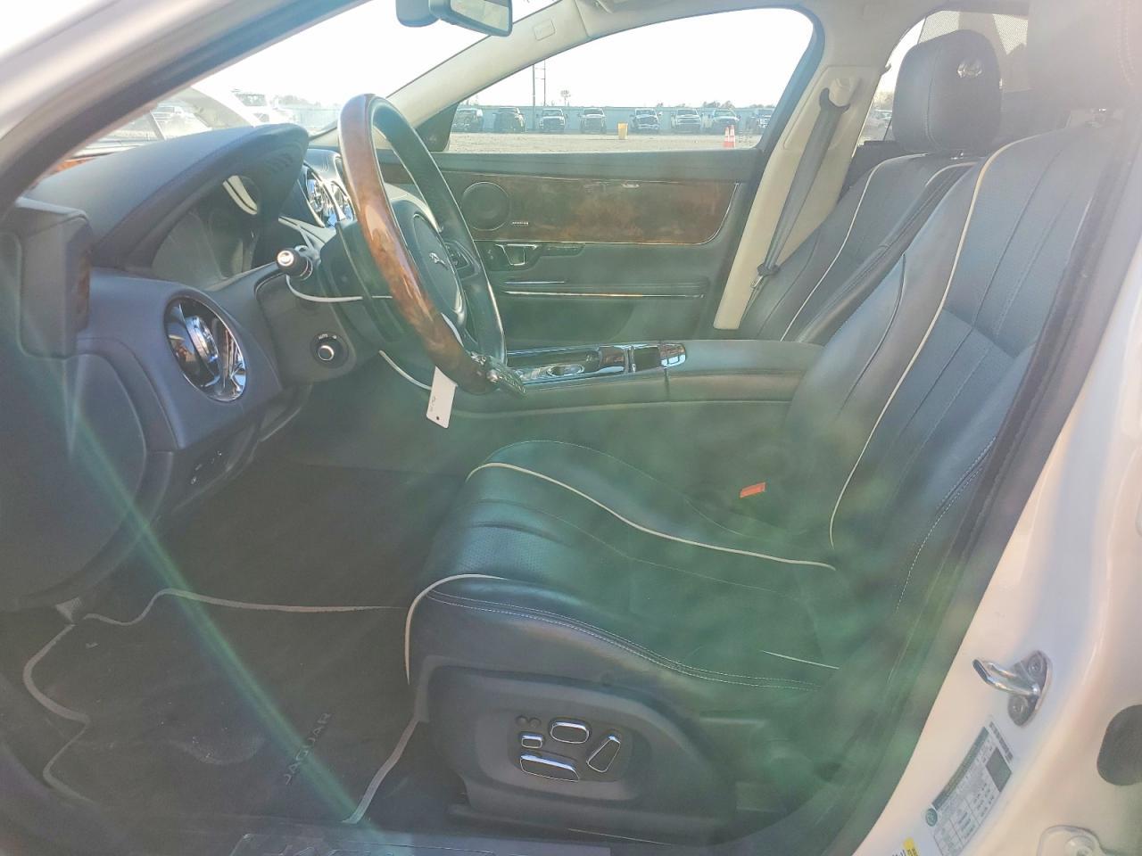 2015 Jaguar XJL