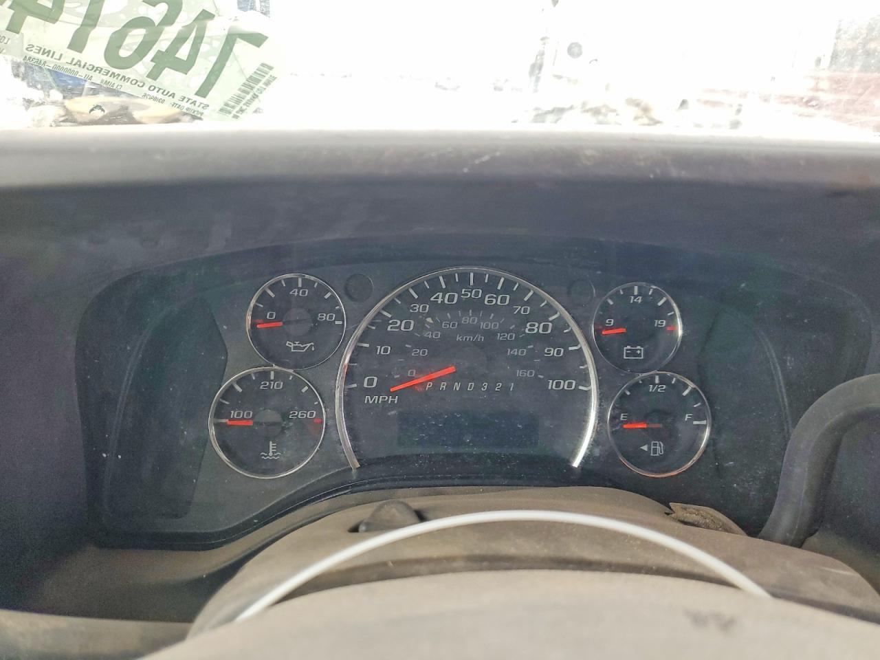 2008 GMC Savana BOX Truck