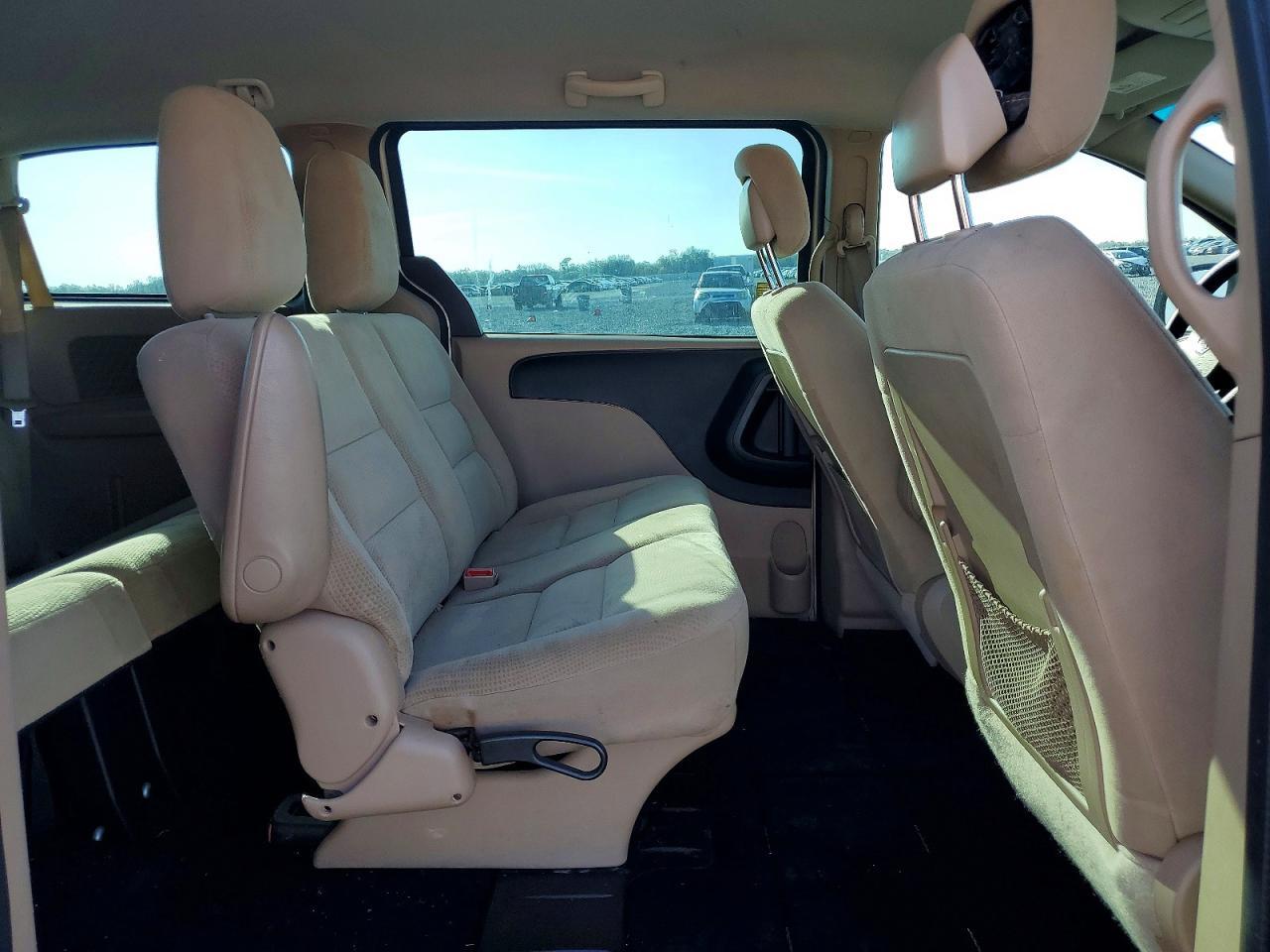 2016 Dodge Grand Caravan se