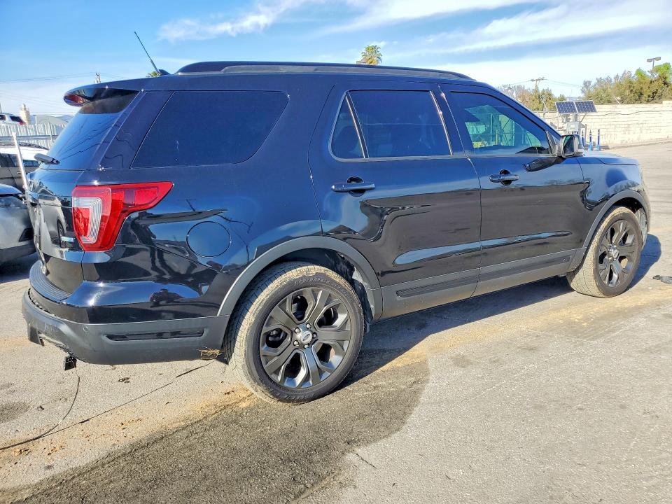 2018 Ford Explorer Sport
