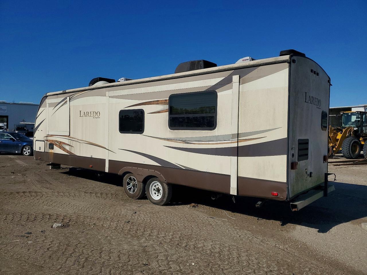 2014 Keystone Laredo