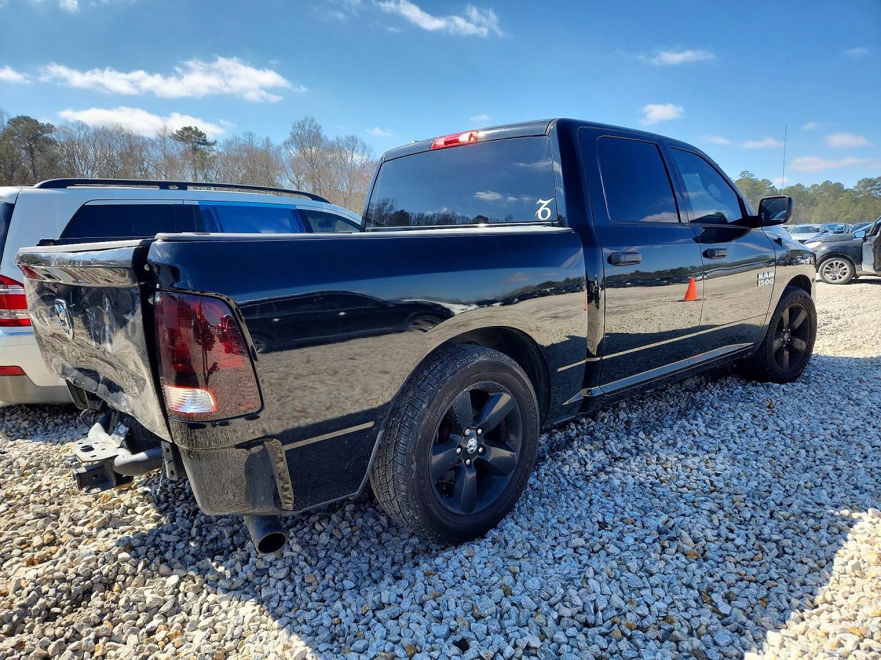 2015 Dodge RAM 1500 ST