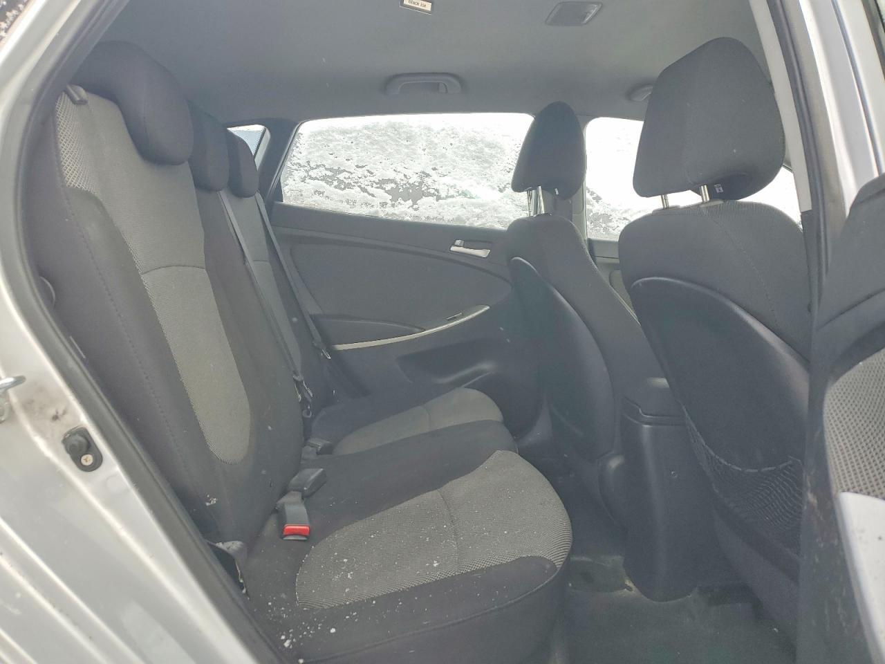 2012 Hyundai Accent gls