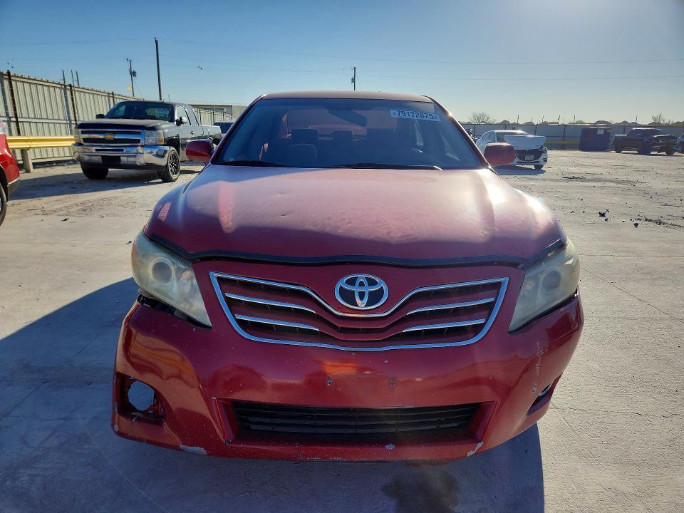 2010 Toyota Camry le V6