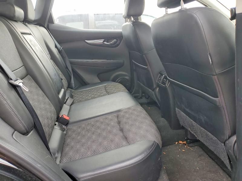 2021 Nissan Rogue Sport sv