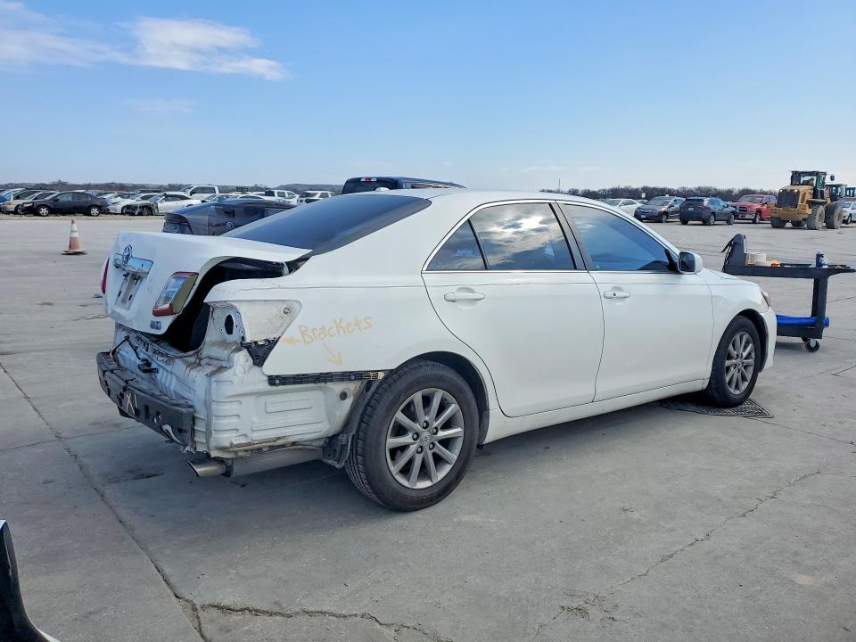 2011 Toyota Camry Hybrid