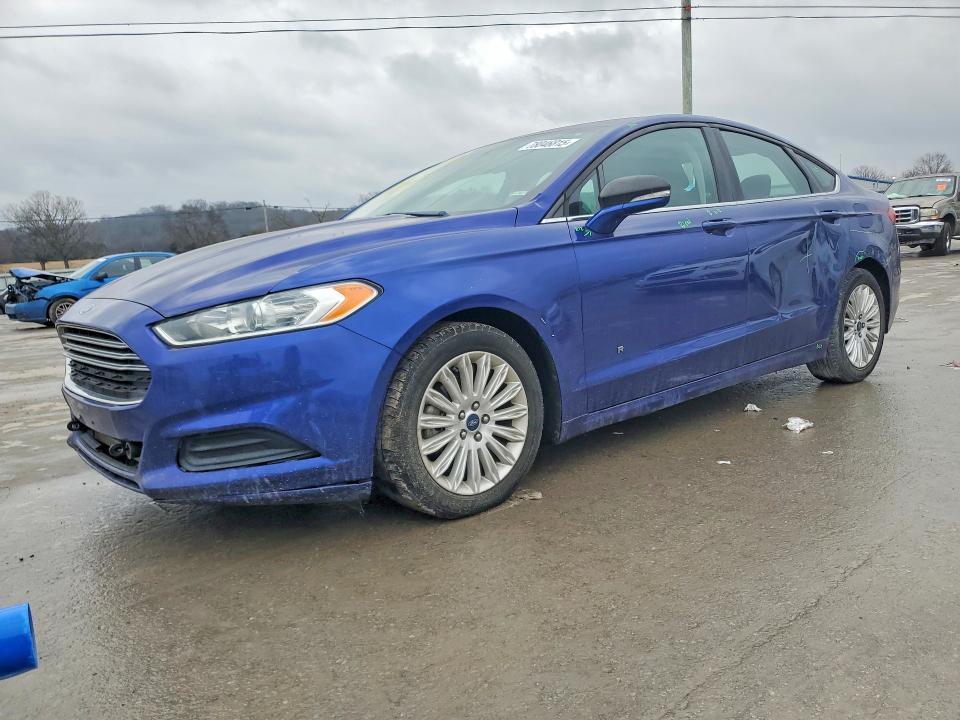 2016 Ford Fusion se Hybrid