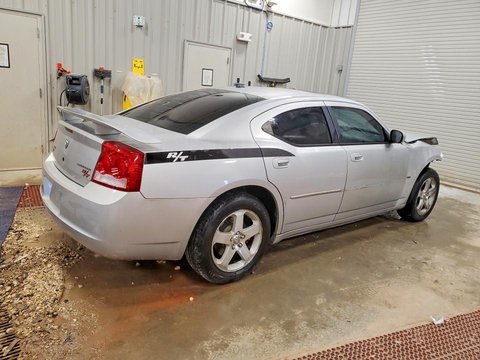 2010 Dodge Charger r