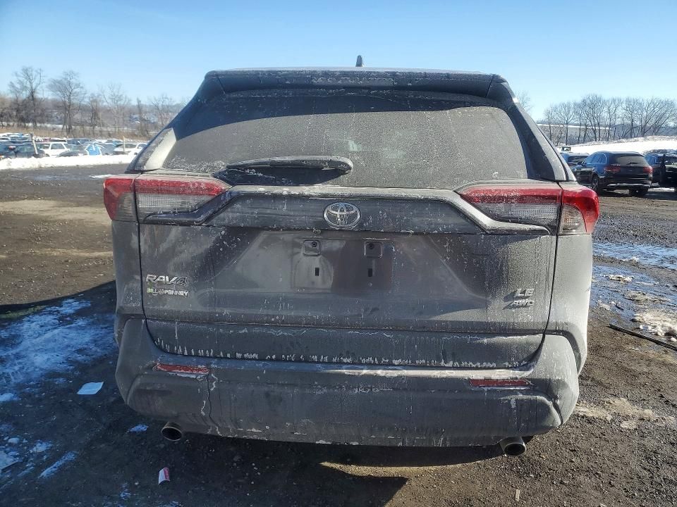 2021 Toyota Rav4 le