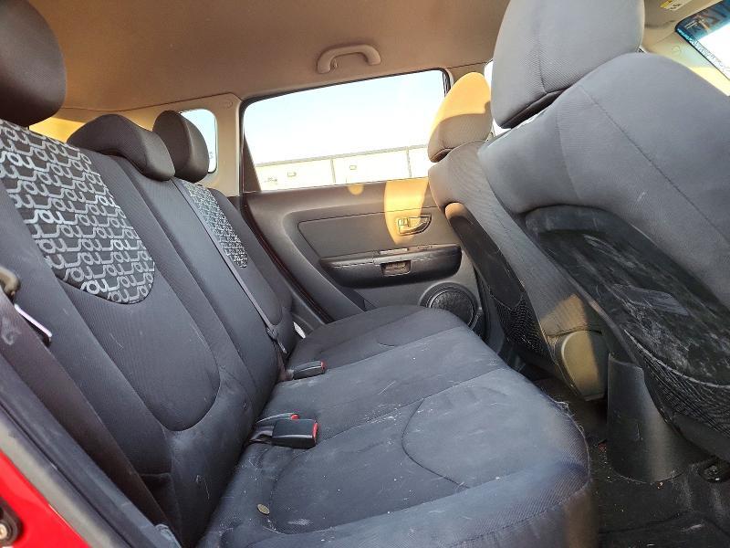 2011 KIA Soul +