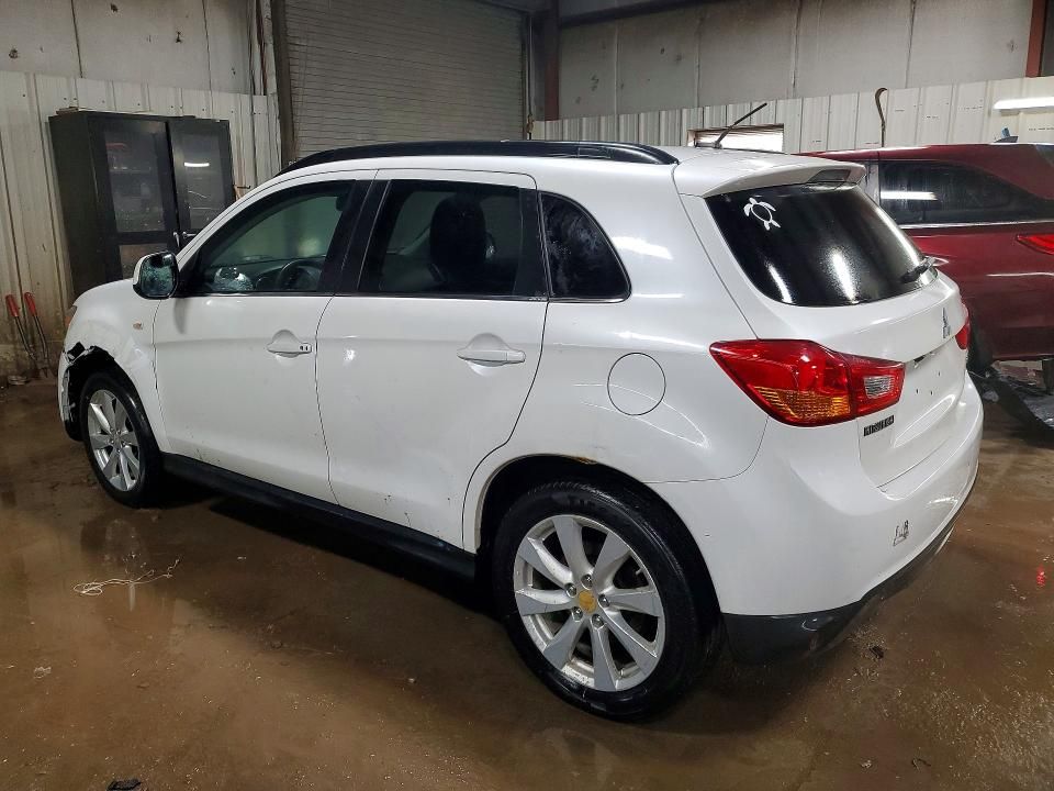 2013 Mitsubishi Outlander Sport se