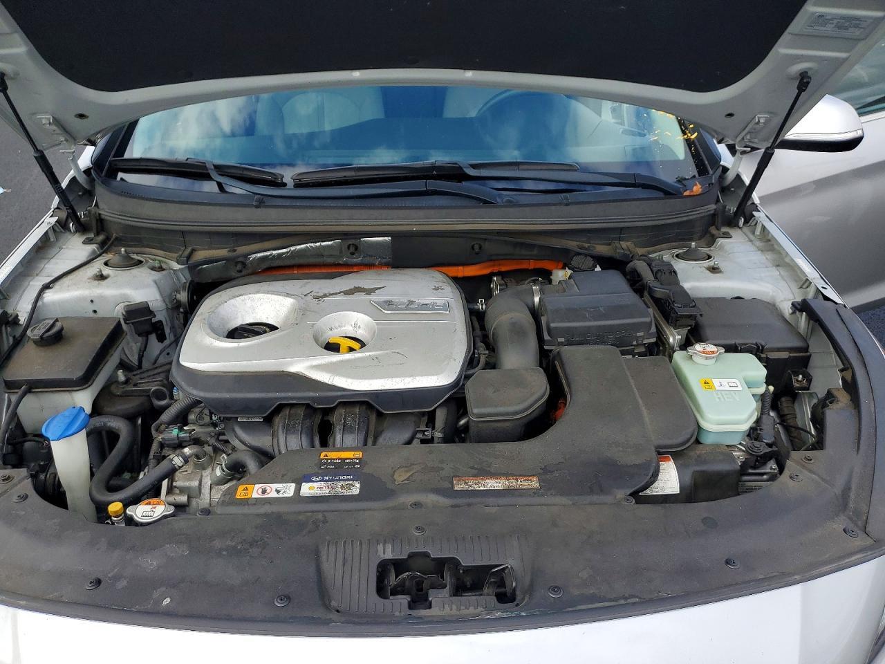 2016 Hyundai Sonata Hybrid