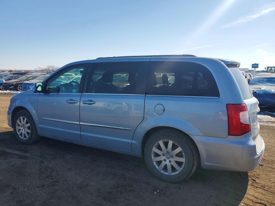 2013 Chrysler Town & Country Touring