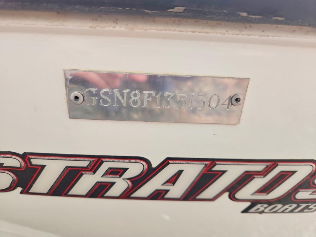 2004 Stratos 180 Boat-Outboard Engine