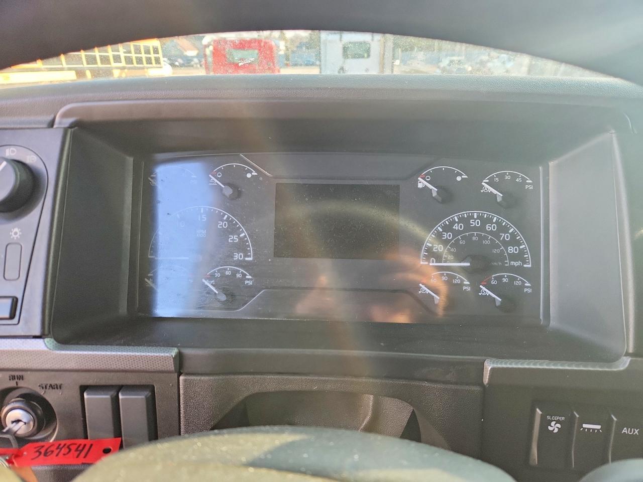 2020 Volvo VNL Semi Truck