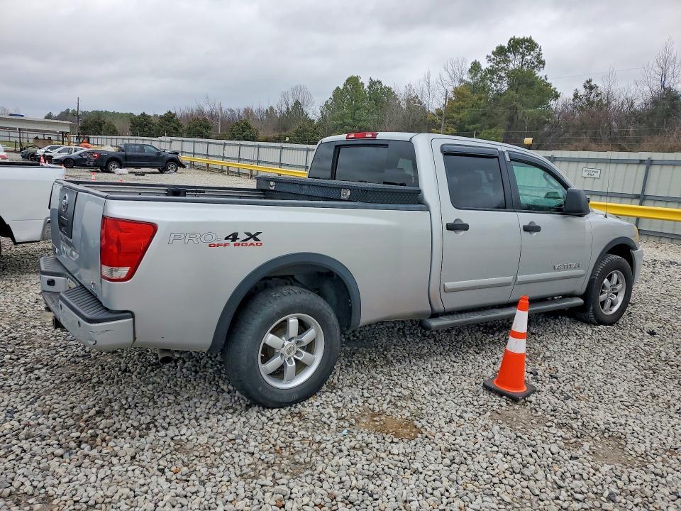 2008 Nissan Titan xe